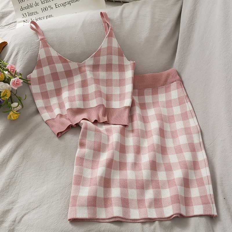 【預購】復古甜美風．格紋針織背心+半身裙套裝～６色