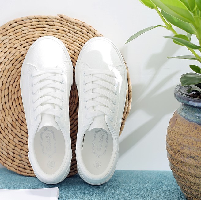 【預購】好穿的小白鞋永遠不嫌多．全白皮質柔軟小白鞋(35~40)
