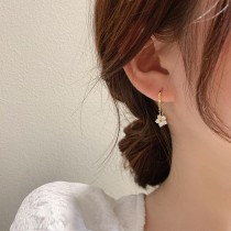【現貨】韓版 水鑽花朵耳扣式耳環