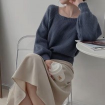 【預購】法式慵懶風．輕設計 顯瘦方領坑條毛衣上衣～５色