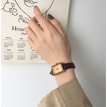 【預購】韓牌Julius 文藝風方形皮錶～２色